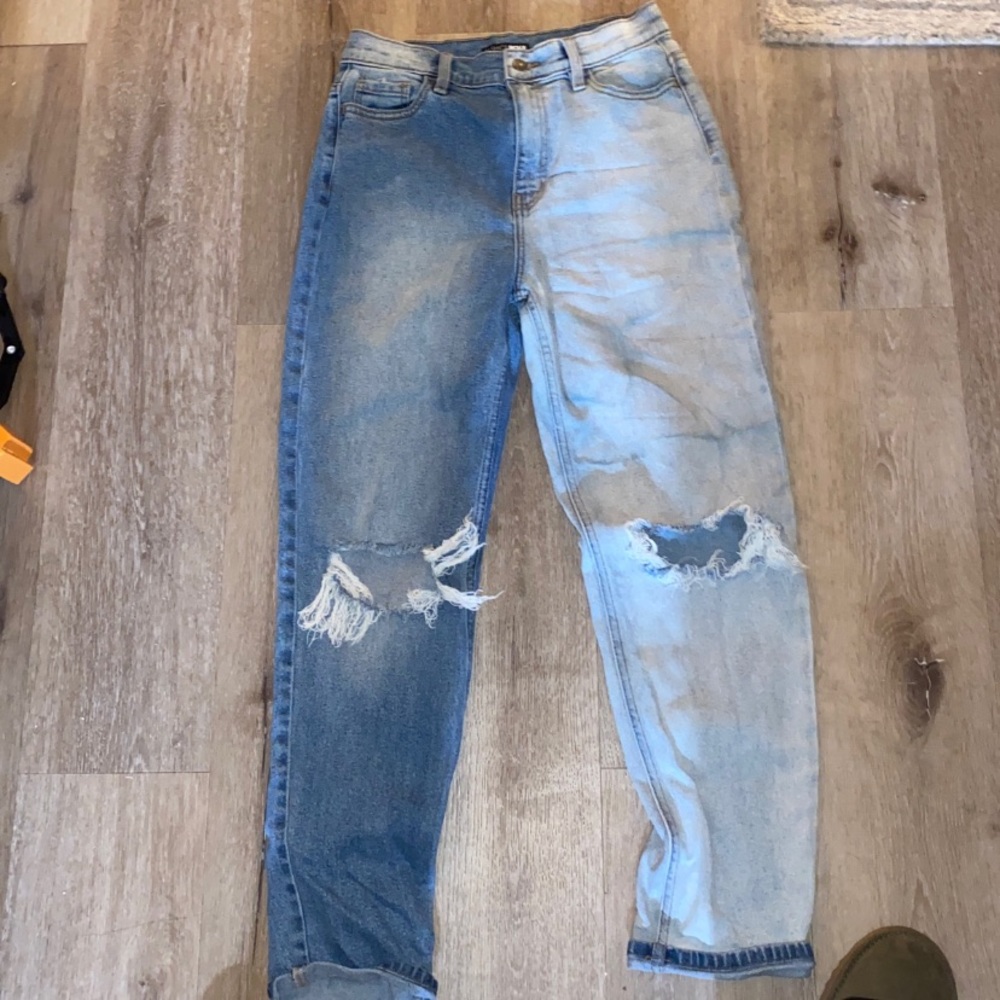 Fashion nova mom jeans